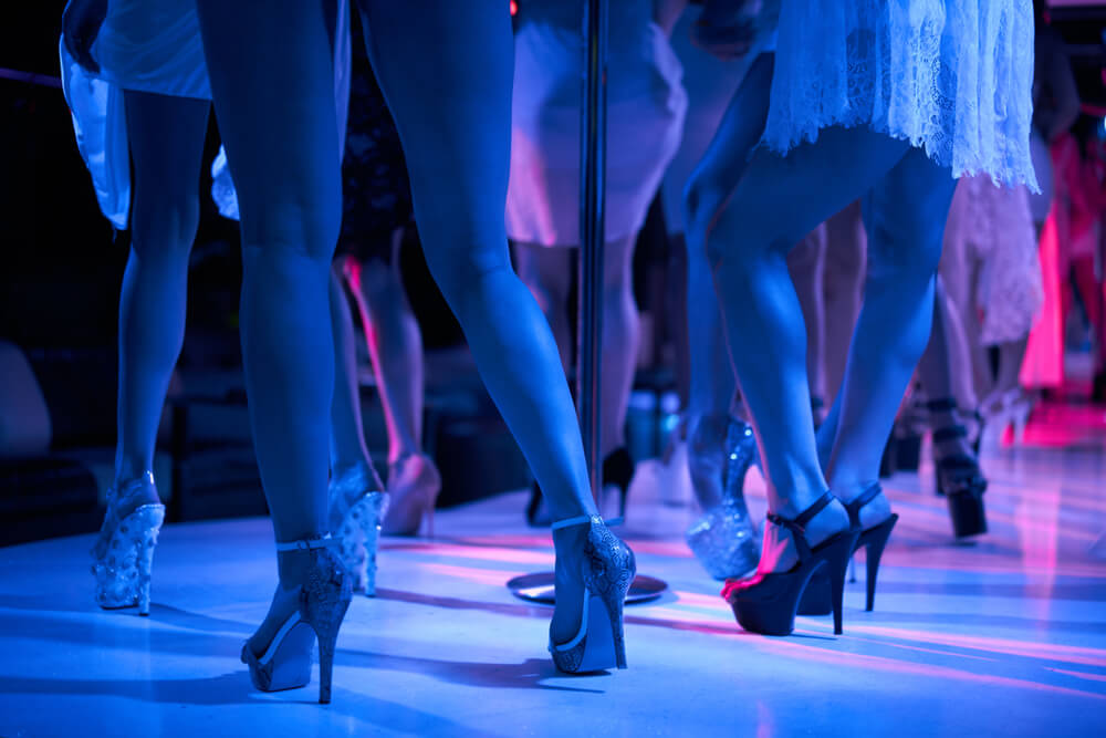the hottest strippers in Belgrade Romansa Nightclub 3